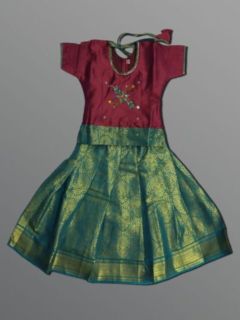 Girls Traditional Skirts Tops Silky Finish