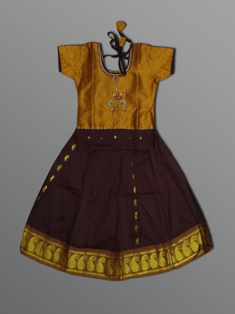 Girls Traditional Skirts Tops Silky Finish